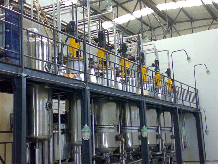 ระบบการกลั่นน้ำมันปลา PLC ระบบการกลั่นน้ำมันปลาที่ให้ผลผลิตสูง